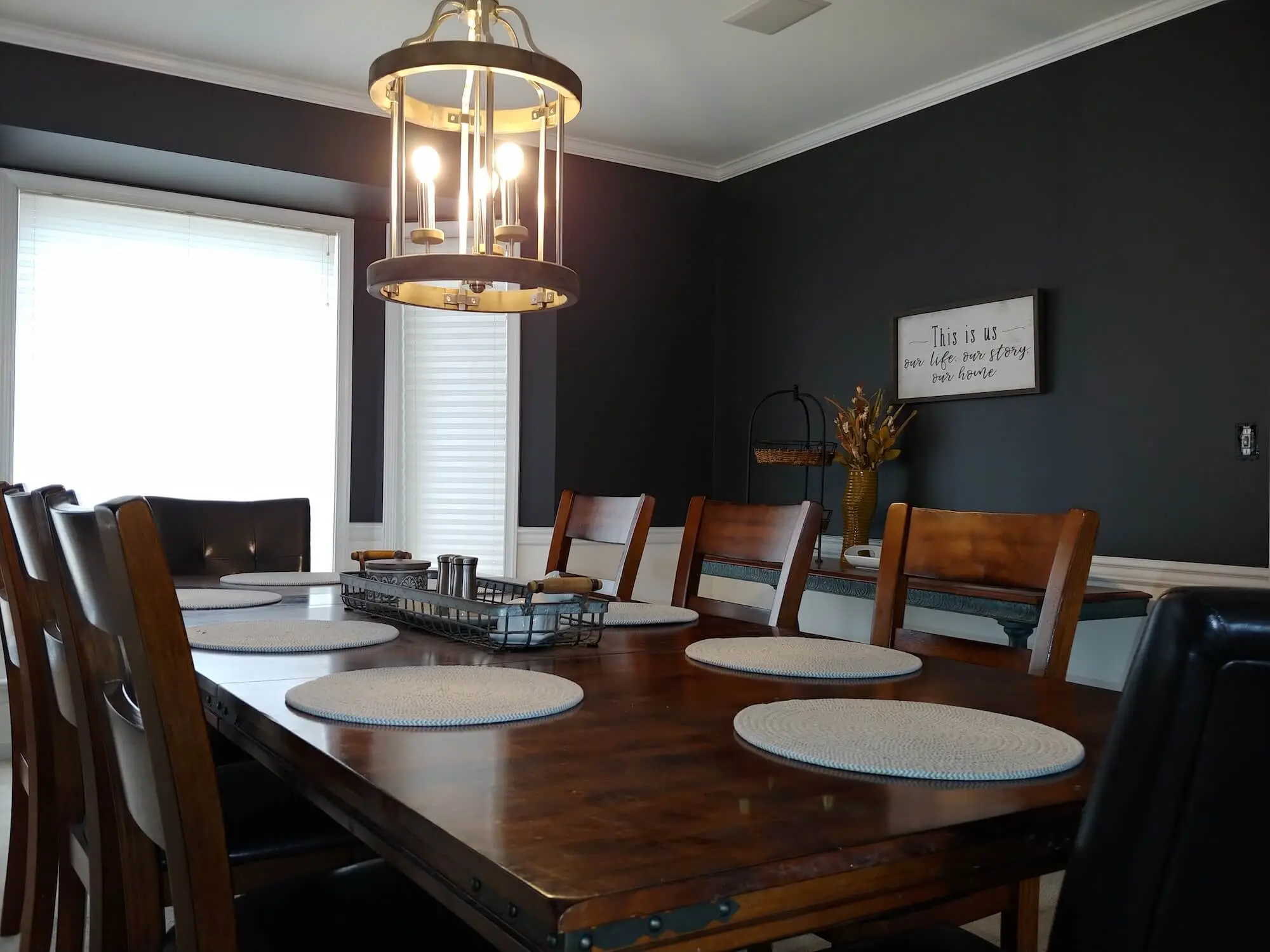 blue dining room walls painted professionally in lancaster home