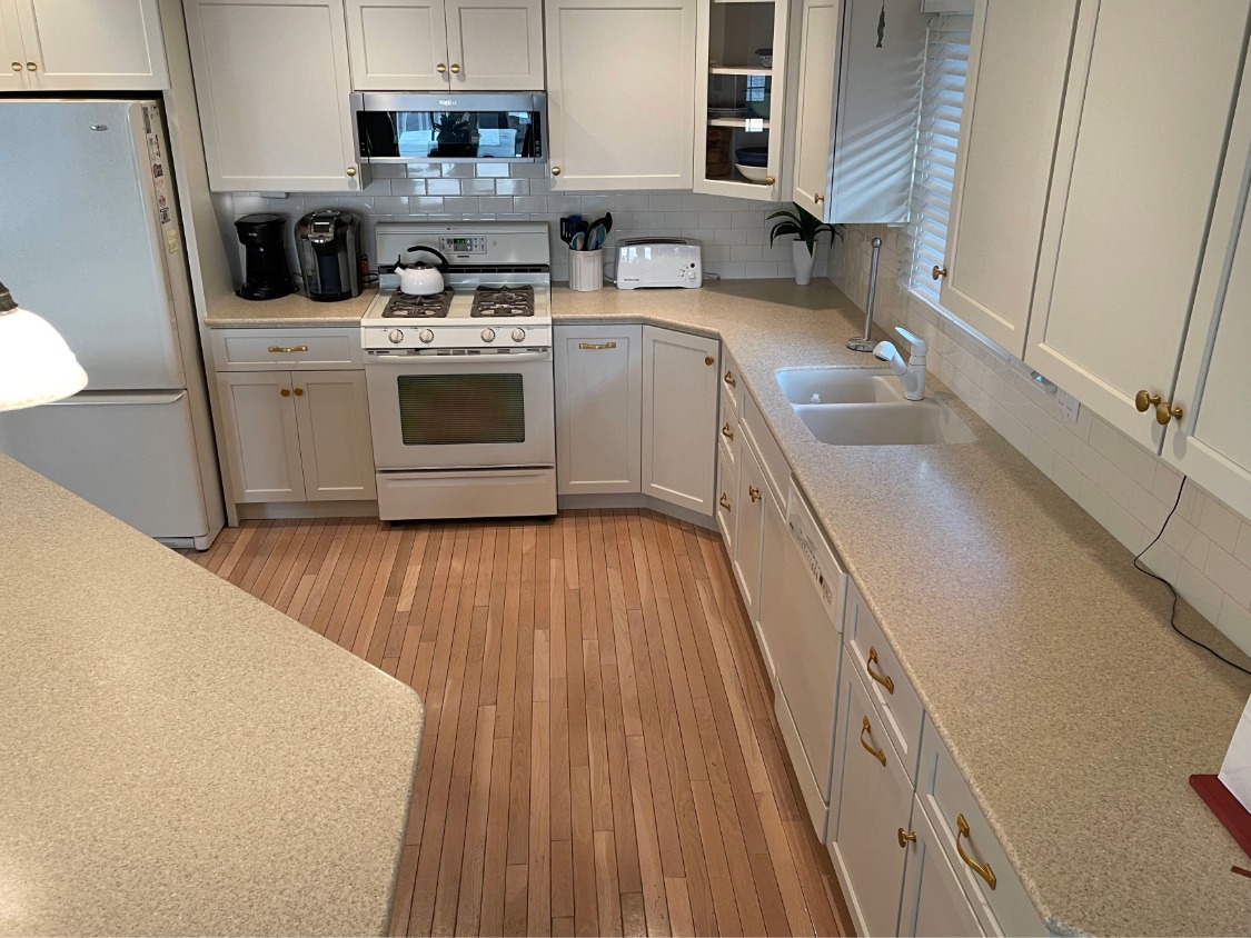 Freshly painted cabinets in lancaster pa